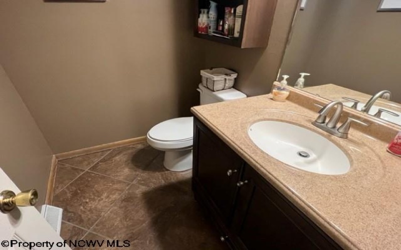 199 Circle Drive, Buckhannon, West Virginia 26201, 4 Bedrooms Bedrooms, 8 Rooms Rooms,2 BathroomsBathrooms,Single Family Detached,For Sale,Circle,10159118