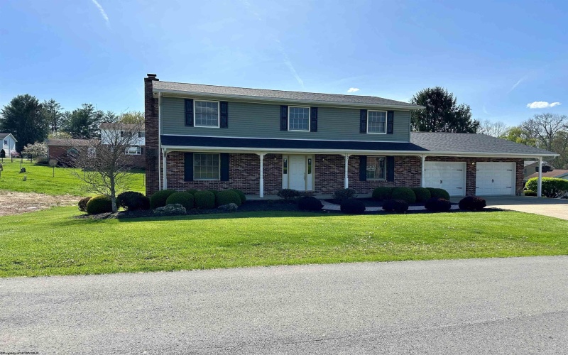 199 Circle Drive, Buckhannon, West Virginia 26201, 4 Bedrooms Bedrooms, 8 Rooms Rooms,2 BathroomsBathrooms,Single Family Detached,For Sale,Circle,10159118