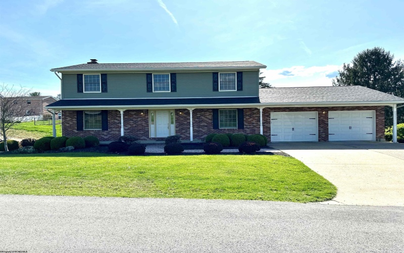 199 Circle Drive, Buckhannon, West Virginia 26201, 4 Bedrooms Bedrooms, 8 Rooms Rooms,2 BathroomsBathrooms,Single Family Detached,For Sale,Circle,10159118