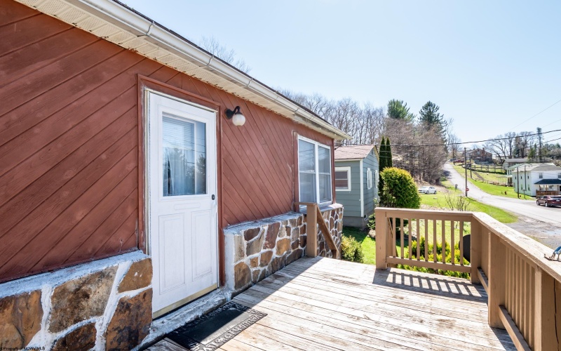 330 Buxton Street, Thomas, West Virginia 26292, 3 Bedrooms Bedrooms, 7 Rooms Rooms,1 BathroomBathrooms,Single Family Detached,For Sale,Buxton,10159122