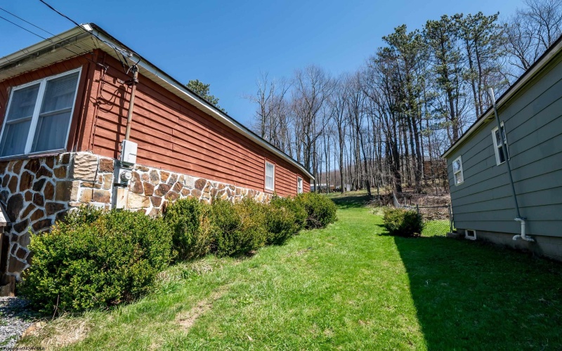 330 Buxton Street, Thomas, West Virginia 26292, 3 Bedrooms Bedrooms, 7 Rooms Rooms,1 BathroomBathrooms,Single Family Detached,For Sale,Buxton,10159122