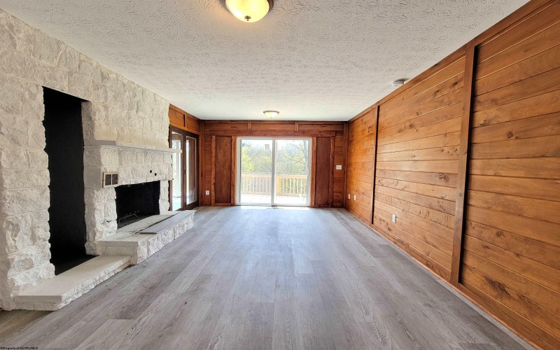 111 Stonewall Road, Fairmont, West Virginia 26554, 3 Bedrooms Bedrooms, 7 Rooms Rooms,2 BathroomsBathrooms,Single Family Detached,For Sale,Stonewall,10159144