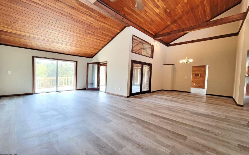 111 Stonewall Road, Fairmont, West Virginia 26554, 3 Bedrooms Bedrooms, 7 Rooms Rooms,2 BathroomsBathrooms,Single Family Detached,For Sale,Stonewall,10159144