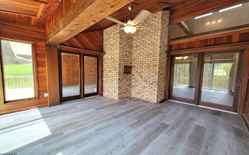 111 Stonewall Road, Fairmont, West Virginia 26554, 3 Bedrooms Bedrooms, 7 Rooms Rooms,2 BathroomsBathrooms,Single Family Detached,For Sale,Stonewall,10159144