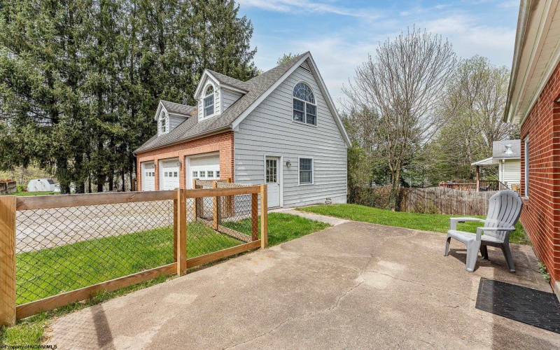 305 Mulberry Street, Morgantown, West Virginia 26505, 4 Bedrooms Bedrooms, 10 Rooms Rooms,2 BathroomsBathrooms,Single Family Detached,For Sale,Mulberry,10159145