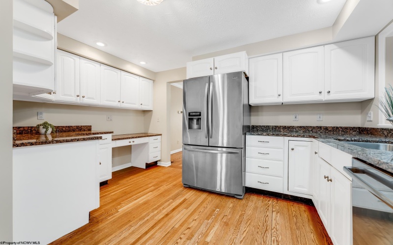 305 Mulberry Street, Morgantown, West Virginia 26505, 4 Bedrooms Bedrooms, 10 Rooms Rooms,2 BathroomsBathrooms,Single Family Detached,For Sale,Mulberry,10159145