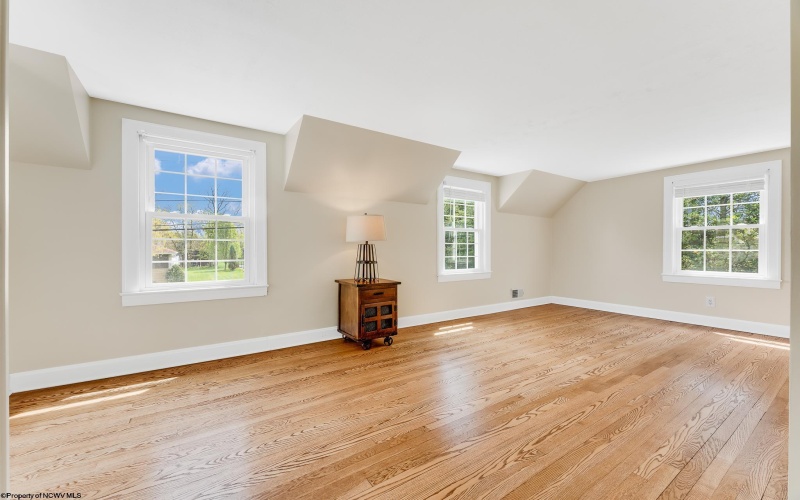 305 Mulberry Street, Morgantown, West Virginia 26505, 4 Bedrooms Bedrooms, 10 Rooms Rooms,2 BathroomsBathrooms,Single Family Detached,For Sale,Mulberry,10159145