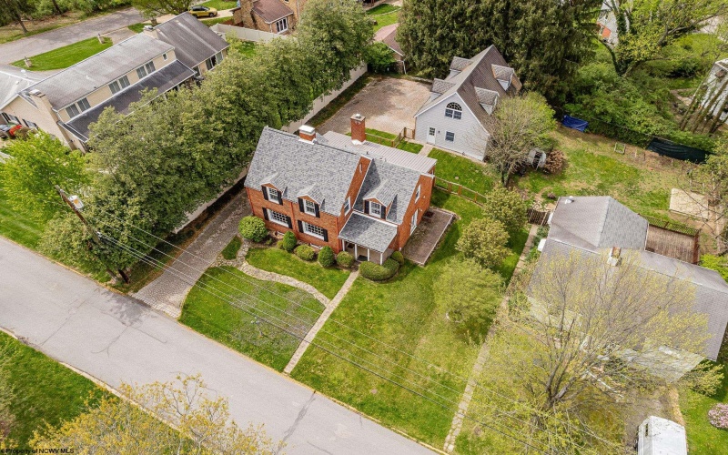 305 Mulberry Street, Morgantown, West Virginia 26505, 4 Bedrooms Bedrooms, 10 Rooms Rooms,2 BathroomsBathrooms,Single Family Detached,For Sale,Mulberry,10159145