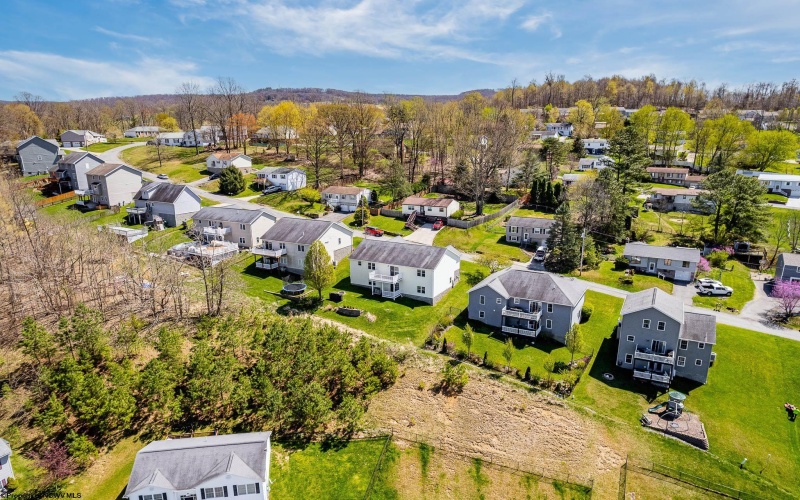 205 Eastgate Drive, Morgantown, West Virginia 26508, 3 Bedrooms Bedrooms, 7 Rooms Rooms,2 BathroomsBathrooms,Single Family Detached,For Sale,Eastgate,10159143