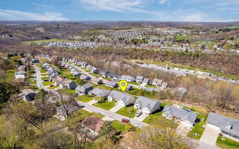 205 Eastgate Drive, Morgantown, West Virginia 26508, 3 Bedrooms Bedrooms, 7 Rooms Rooms,2 BathroomsBathrooms,Single Family Detached,For Sale,Eastgate,10159143