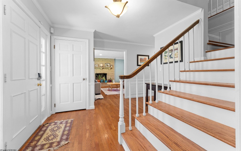 669 Westview Avenue, Morgantown, West Virginia 26505, 5 Bedrooms Bedrooms, 11 Rooms Rooms,3 BathroomsBathrooms,Single Family Detached,For Sale,Westview,10159142