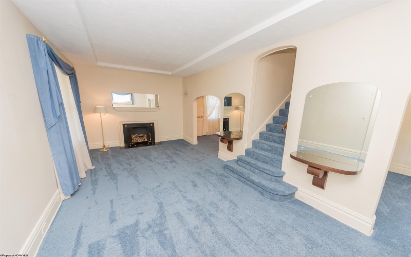 136 Grandview Avenue, Morgantown, West Virginia 26508-6923, 3 Bedrooms Bedrooms, 8 Rooms Rooms,1 BathroomBathrooms,Single Family Detached,For Sale,Grandview,10159164