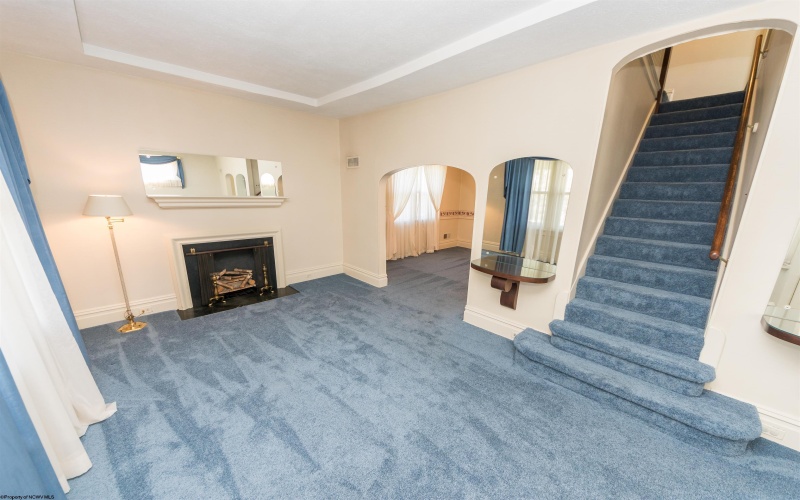 136 Grandview Avenue, Morgantown, West Virginia 26508-6923, 3 Bedrooms Bedrooms, 8 Rooms Rooms,1 BathroomBathrooms,Single Family Detached,For Sale,Grandview,10159164