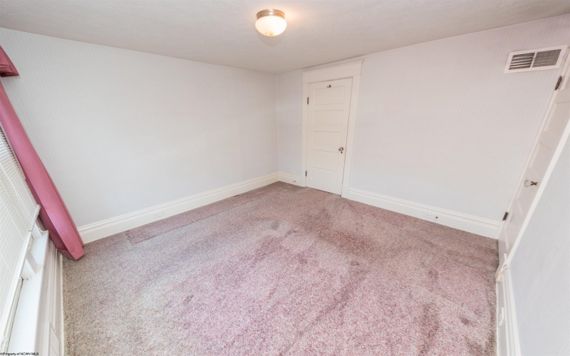136 Grandview Avenue, Morgantown, West Virginia 26508-6923, 3 Bedrooms Bedrooms, 8 Rooms Rooms,1 BathroomBathrooms,Single Family Detached,For Sale,Grandview,10159164