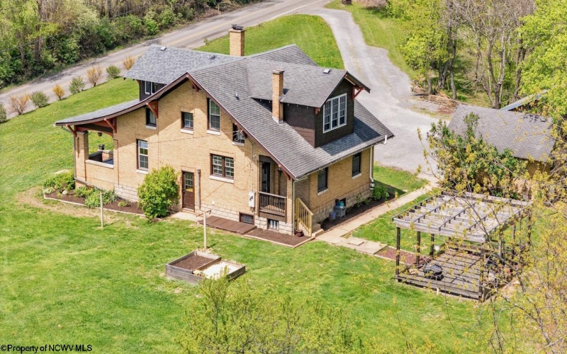 1042 Fort Martin Road, Maidsville, West Virginia 26541, 4 Bedrooms Bedrooms, 7 Rooms Rooms,1 BathroomBathrooms,Single Family Detached,For Sale,Fort Martin,10159152