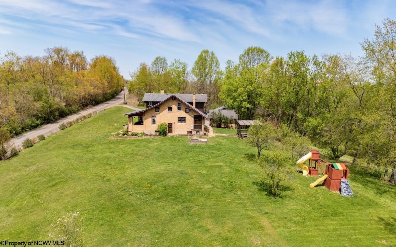 1042 Fort Martin Road, Maidsville, West Virginia 26541, 4 Bedrooms Bedrooms, 7 Rooms Rooms,1 BathroomBathrooms,Single Family Detached,For Sale,Fort Martin,10159152