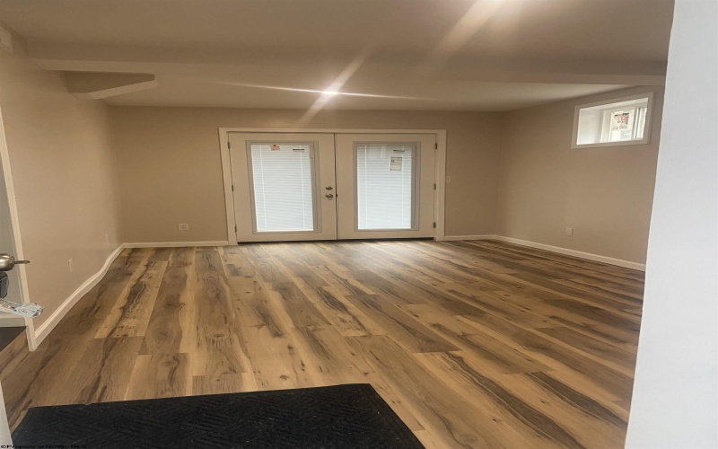 106 Stonewall Road, Fairmont, West Virginia 26554-1937, 4 Bedrooms Bedrooms, 9 Rooms Rooms,3 BathroomsBathrooms,Single Family Detached,For Sale,Stonewall,10159182