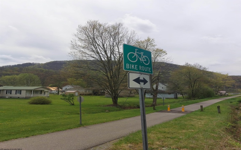 104 Kohler Street, Parsons, West Virginia 26287, ,Commercial/industrial,For Sale,Kohler,10159202