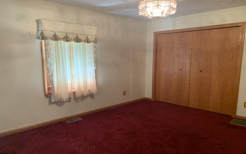 649 Buckeye Lane, Salem, West Virginia 26426, 3 Bedrooms Bedrooms, 7 Rooms Rooms,2 BathroomsBathrooms,Single Family Detached,For Sale,Buckeye,10159193