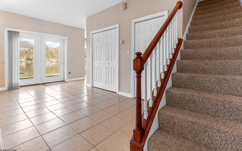 208 Paradise Circle, Morgantown, West Virginia 26508, 5 Bedrooms Bedrooms, 9 Rooms Rooms,4 BathroomsBathrooms,Single Family Detached,For Sale,Paradise,10159195