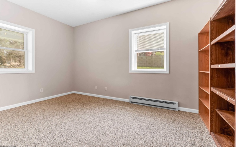 208 Paradise Circle, Morgantown, West Virginia 26508, 5 Bedrooms Bedrooms, 9 Rooms Rooms,4 BathroomsBathrooms,Single Family Detached,For Sale,Paradise,10159195