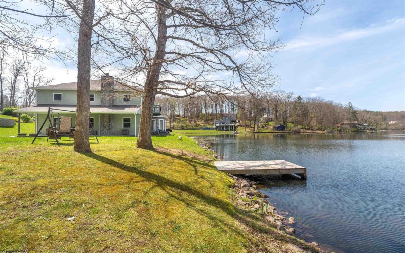 208 Paradise Circle, Morgantown, West Virginia 26508, 5 Bedrooms Bedrooms, 9 Rooms Rooms,4 BathroomsBathrooms,Single Family Detached,For Sale,Paradise,10159195