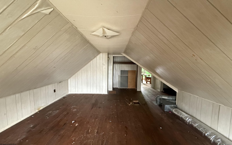 616 Pike Street, Clarksburg, West Virginia 26301, ,Commercial/industrial,For Sale,Pike,10159205