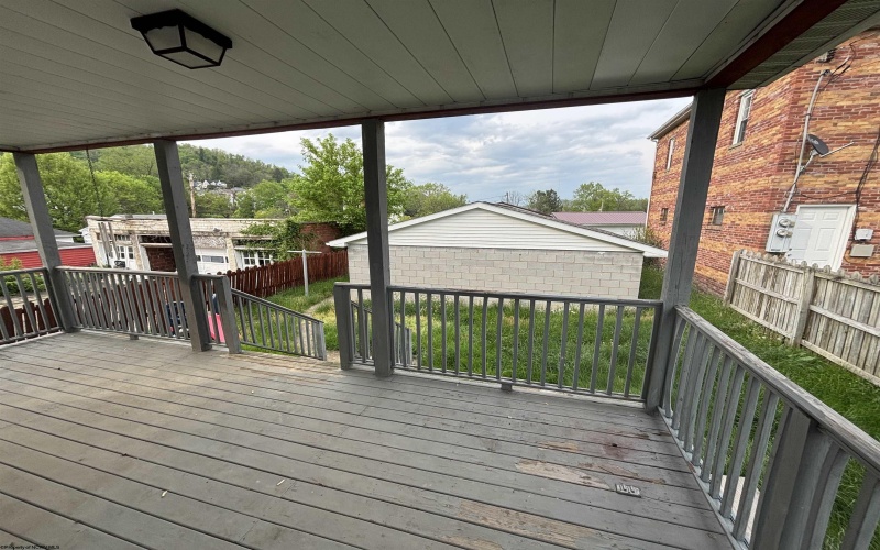 108 Woodland Avenue, Clarksburg, West Virginia 26301-4038, 3 Bedrooms Bedrooms, 6 Rooms Rooms,2 BathroomsBathrooms,Single Family Detached,For Sale,Woodland,10159218