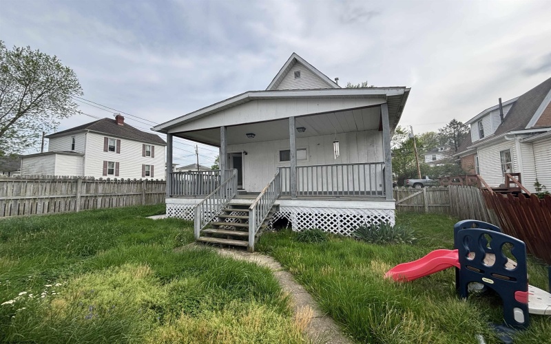 108 Woodland Avenue, Clarksburg, West Virginia 26301-4038, 3 Bedrooms Bedrooms, 6 Rooms Rooms,2 BathroomsBathrooms,Single Family Detached,For Sale,Woodland,10159218