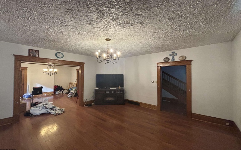 108 Woodland Avenue, Clarksburg, West Virginia 26301-4038, 3 Bedrooms Bedrooms, 6 Rooms Rooms,2 BathroomsBathrooms,Single Family Detached,For Sale,Woodland,10159218