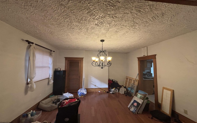 108 Woodland Avenue, Clarksburg, West Virginia 26301-4038, 3 Bedrooms Bedrooms, 6 Rooms Rooms,2 BathroomsBathrooms,Single Family Detached,For Sale,Woodland,10159218