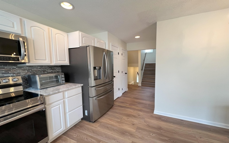 106 Cadet Court, Morgantown, West Virginia 26508, 3 Bedrooms Bedrooms, 7 Rooms Rooms,3 BathroomsBathrooms,Residential Rentals,For Rent,Cadet,10159206