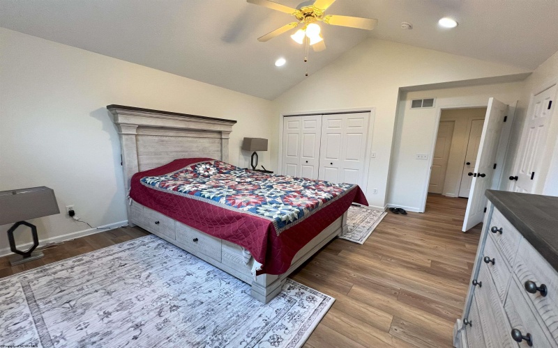 106 Cadet Court, Morgantown, West Virginia 26508, 3 Bedrooms Bedrooms, 7 Rooms Rooms,3 BathroomsBathrooms,Residential Rentals,For Rent,Cadet,10159206