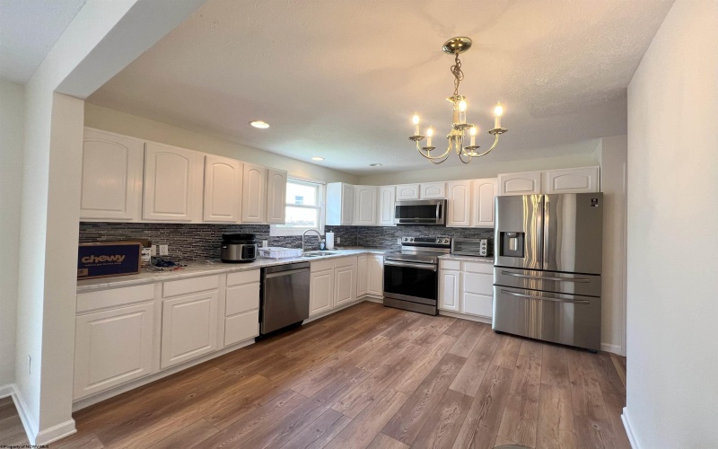 106 Cadet Court, Morgantown, West Virginia 26508, 3 Bedrooms Bedrooms, 7 Rooms Rooms,3 BathroomsBathrooms,Residential Rentals,For Rent,Cadet,10159206