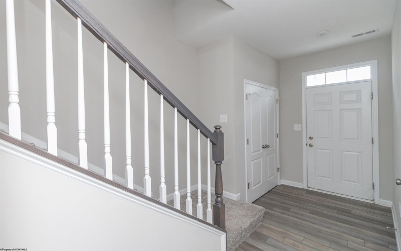 20 Dover Court, Bridgeport, West Virginia 26330, 3 Bedrooms Bedrooms, 6 Rooms Rooms,3 BathroomsBathrooms,Residential Rentals,For Rent,Dover,10159213