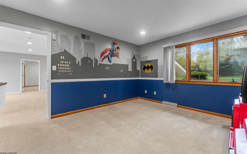 2254 Lakeside Estates, Morgantown, West Virginia 26508, 3 Bedrooms Bedrooms, 9 Rooms Rooms,4 BathroomsBathrooms,Single Family Detached,For Sale,Lakeside,10159208