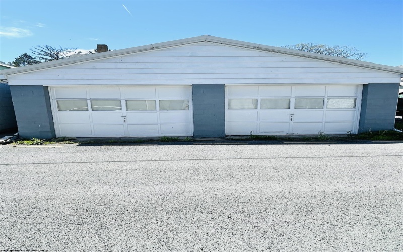 520 Mount Vernon Avenue, Fairmont, West Virginia 26554-5555, 3 Bedrooms Bedrooms, 9 Rooms Rooms,1 BathroomBathrooms,Single Family Detached,For Sale,Mount Vernon,10159223