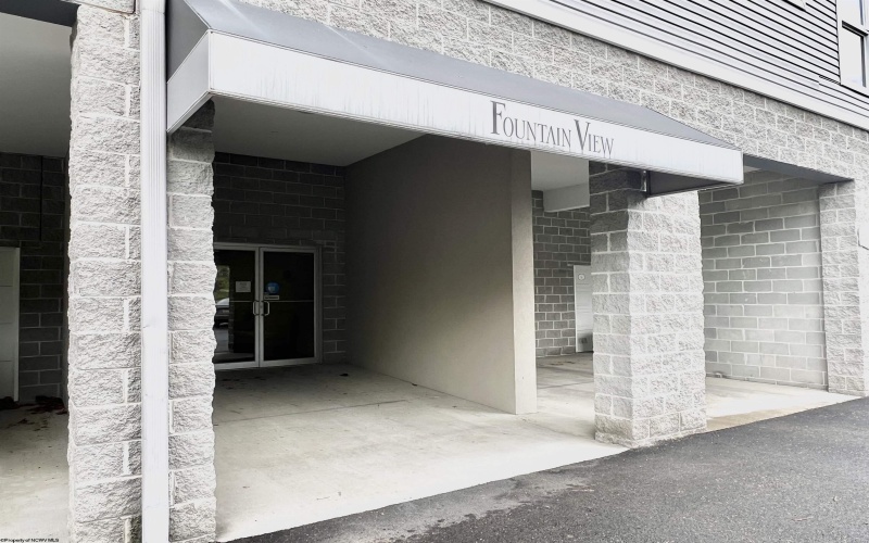 115 Fountain View Drive, Morgantown, West Virginia 26505, 2 Bedrooms Bedrooms, 5 Rooms Rooms,2 BathroomsBathrooms,Single Family Attached,For Sale,Fountain View,10159222