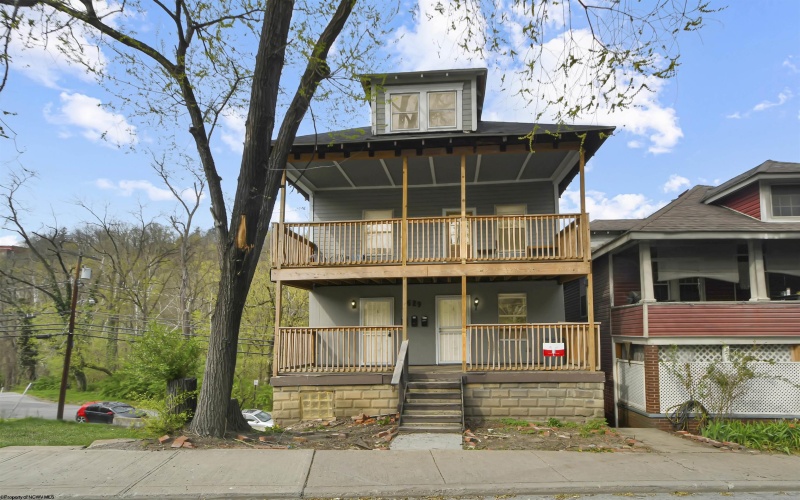 629 Brockway Avenue, Morgantown, West Virginia 26501, ,Multi-unit/income,For Sale,Brockway,10159224