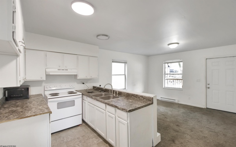 629 Brockway Avenue, Morgantown, West Virginia 26501, ,Multi-unit/income,For Sale,Brockway,10159224