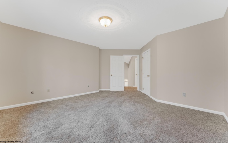 14 Chasewood Lane, Morgantown, West Virginia 26508, 4 Bedrooms Bedrooms, 9 Rooms Rooms,2 BathroomsBathrooms,Single Family Detached,For Sale,Chasewood,10159238