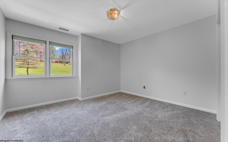 14 Chasewood Lane, Morgantown, West Virginia 26508, 4 Bedrooms Bedrooms, 9 Rooms Rooms,2 BathroomsBathrooms,Single Family Detached,For Sale,Chasewood,10159238