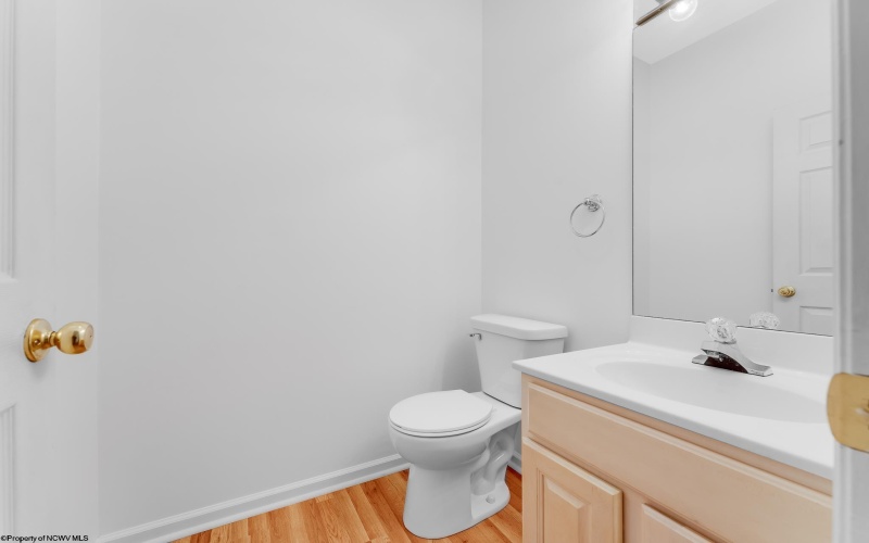 14 Chasewood Lane, Morgantown, West Virginia 26508, 4 Bedrooms Bedrooms, 9 Rooms Rooms,2 BathroomsBathrooms,Single Family Detached,For Sale,Chasewood,10159238