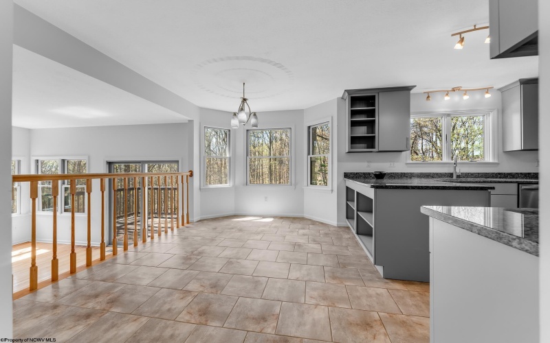 14 Chasewood Lane, Morgantown, West Virginia 26508, 4 Bedrooms Bedrooms, 9 Rooms Rooms,2 BathroomsBathrooms,Single Family Detached,For Sale,Chasewood,10159238
