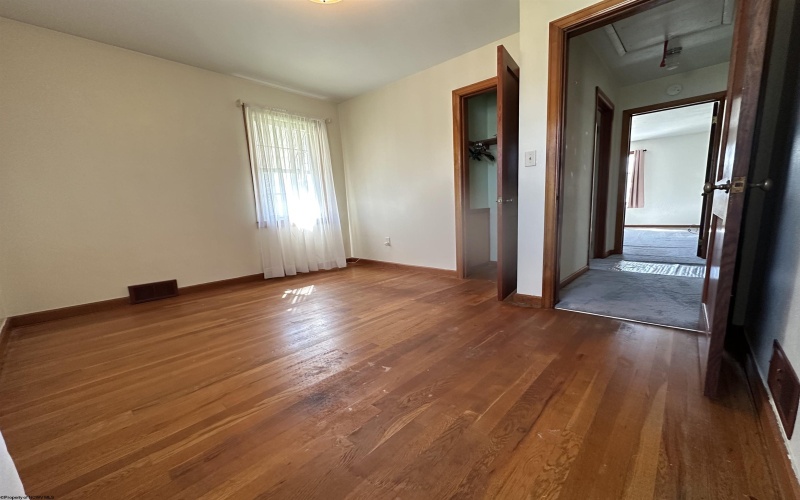 172 Seneca Drive, Clarksburg, West Virginia 26301, 3 Bedrooms Bedrooms, 6 Rooms Rooms,2 BathroomsBathrooms,Single Family Detached,For Sale,Seneca,10159231