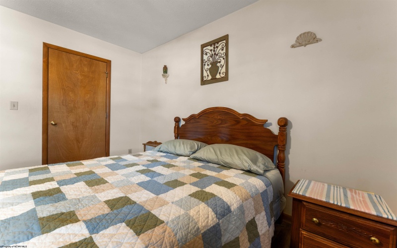 1418 Brockton Drive, Morgantown, West Virginia 26508, 3 Bedrooms Bedrooms, 8 Rooms Rooms,2 BathroomsBathrooms,Single Family Detached,For Sale,Brockton,10159228