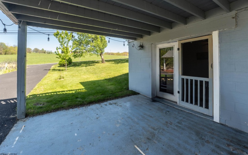 1418 Brockton Drive, Morgantown, West Virginia 26508, 3 Bedrooms Bedrooms, 8 Rooms Rooms,2 BathroomsBathrooms,Single Family Detached,For Sale,Brockton,10159228