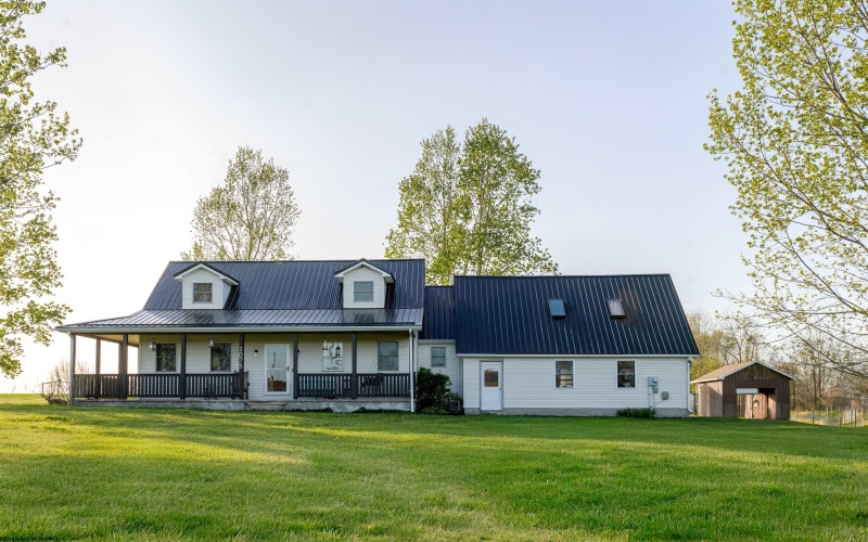 1075 cuzzart mountain dale Road, Bruceton Mills, West Virginia 26525-9792, 4 Bedrooms Bedrooms, 11 Rooms Rooms,3 BathroomsBathrooms,Single Family Detached,For Sale,cuzzart mountain dale,10159227
