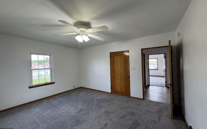 1100 17th Street, Clarksburg, West Virginia 26301, 3 Bedrooms Bedrooms, 5 Rooms Rooms,1 BathroomBathrooms,Single Family Detached,For Sale,17th,10159234