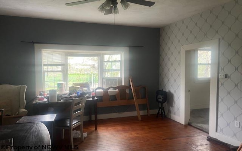 510 6th Street, Fairmont, West Virginia 26554, 2 Bedrooms Bedrooms, 8 Rooms Rooms,2 BathroomsBathrooms,Single Family Detached,For Sale,6th,10159239